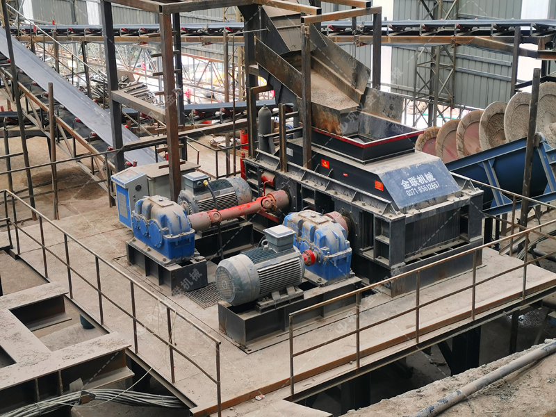 礦用液壓對輥制砂機如何實現(xiàn)砂石細碎與高產雙提升? 礦用液壓對輥制砂機如何實現(xiàn)砂石細碎與高產雙提升?